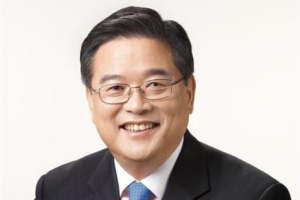 균형발전위원장에 우동기 위촉