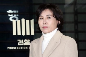 김혜경 檢 출석… 2시간 40분 조사 뒤 귀가