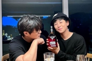 “마동석인 줄 알았다”…성시경 우람한 팔뚝 시선집중