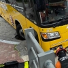천안 도로 ‘땅꺼짐’…버스 앞바퀴 빠져 승객 13명 구조