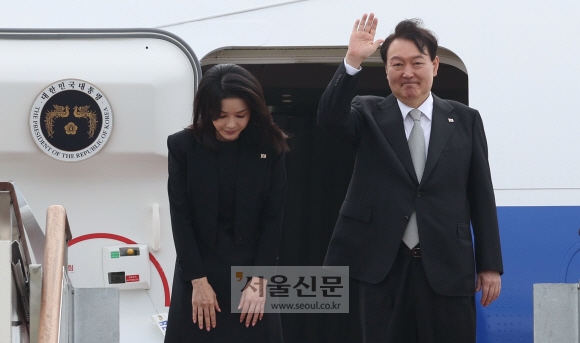 尹대통령, 英美加 순방 출국 