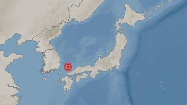 9일 오후 8시40분께 울산시 동구 동쪽 144km 해역에서 발생한 규모 4.6 지진의 위치도. 기상청 제공