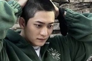 우영우♥ 강태오 맞아? 빡빡 민 머리