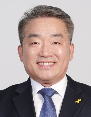 정무창 광주시의회 의장