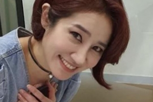 “나이도 있고…” 43세 여배우 ‘혼전 임신’ 발표