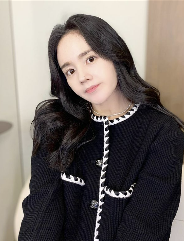 배우 한가인. 인스타그램