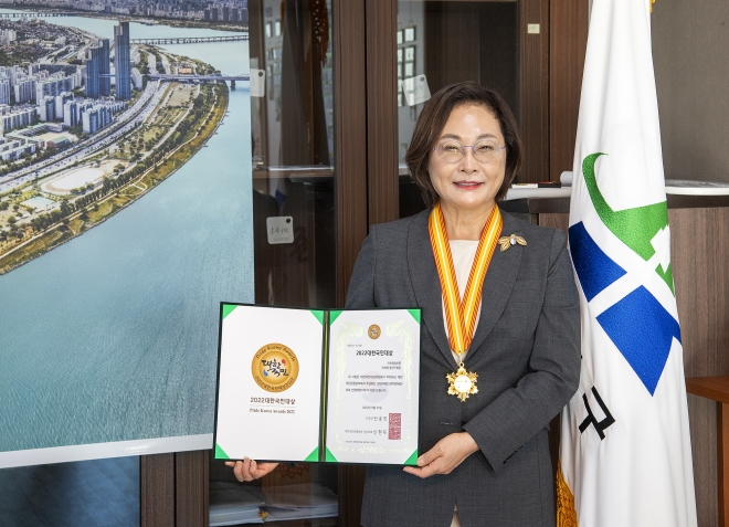 대한국민대상 자치행정부문 대상을 수상한 박희영 용산구청장. 용산구 제공