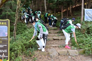 HJ중공업, 태풍 피해 부산 영도구에서 환경 정화