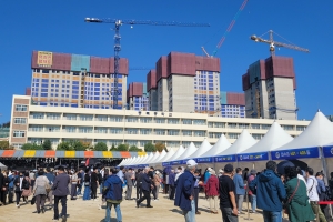 둔촌주공 20점짜리 청약통장도 당첨…당첨자 계약률에 쏠리는 눈