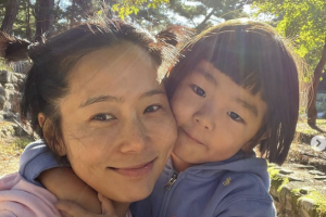 ‘싱글맘’ 김나영, 유튜브 수익 1억 기부