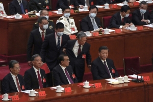 서방이 집중한 단 ‘한 장면’…후진타오 퇴장 해석 분분