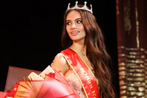 [서울포토] 러시아 미인들의 경쟁