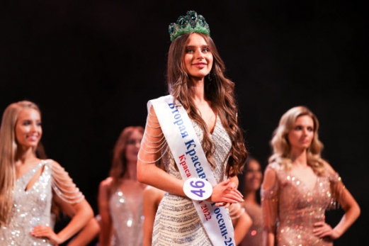Darya Turysheva of Arkhangelsk wins the Second Beauty 2022 title during a victory ceremony as the final stage of the Krasa Rossii 2022 [Beauty of Russia] beauty pageant takes place at the Winter Palace. This year?s event has gathered 51 participants from across the country, its winner to represent Russia at the Miss Earth 2023 international pageant. RUSSIA, SOCHI OCTOBER 26, 2022 타스 연합뉴스