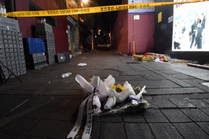 “아이 좀 받아주세요” 애걸, 긴박했던 이태원…생존자의 증언