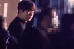 “이찬원, 끝까지 예의 지켰다”…검은 양복입고 관객에 인사