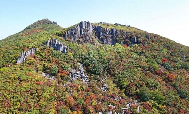 광주지역 주요 관광지로 꼽히는 국립공원 무등산 전경. 광주광역시 제공