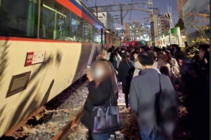 이번엔 영등포역 인근서 무궁화호 탈선… 승객 35명 부상