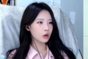 BJ 철구, 이혼 1년만에 ‘외질혜 닮은’ 여친 공개