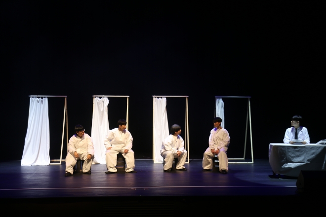 광명개방형 고교학점제 온마을캠퍼스’ 수강 고교생들이 9일 연합축제’에서 다채로운 공연등을 펼쳤다.  광명교육지원청 제공