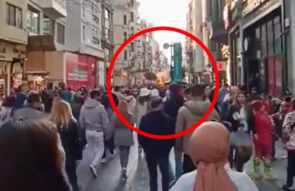 13일(현지시간) 오후 튀르키예의 최대 도시 이스탄불의 번화가에서 원인 불명 폭발 사고가 발생해 최소 6명이 숨지고 81명이 다쳤다고 AP·로이터 통신 등이 보도했다.