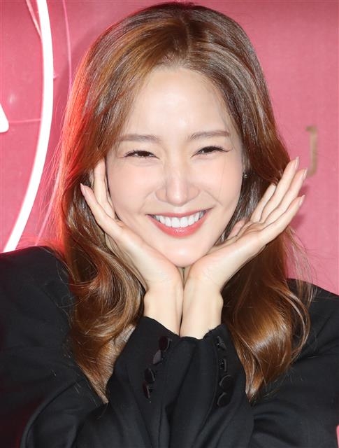 박민영 ‘은둔의 재력가’와 결별 후 첫 공식 외출