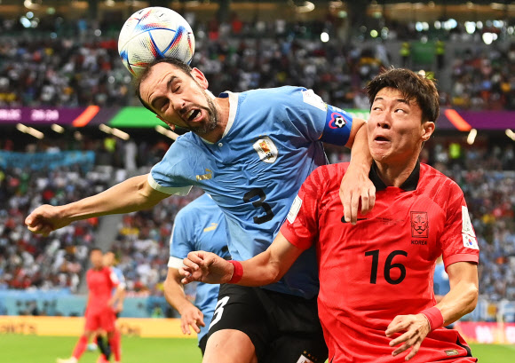 FIFA World Cup 2022 - Group H Uruguay vs South Korea