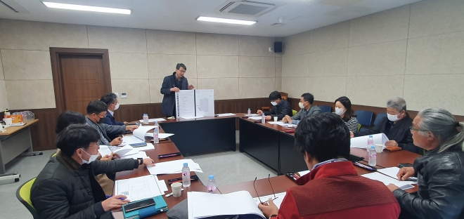 진안군은 29일 농업기술센터에서 농업인근로자 기숙사 실시설계용역 진행 상황 보고회를 개최했다.(진안군 제공)