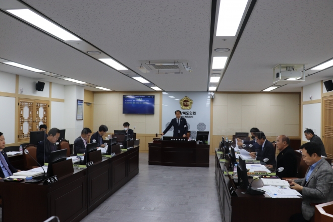 건설소방위원회 사진. 경북도의회 제공