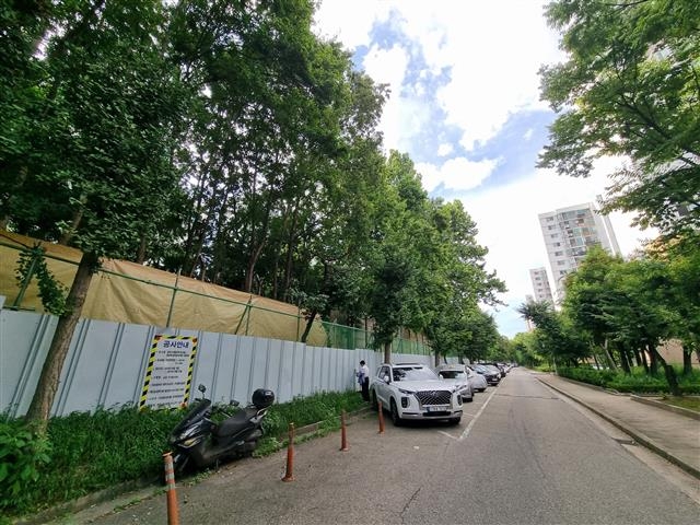 서울 도봉구 경원선 녹천역~창동역 구간에 설치된 방음벽의 모습. 도봉구 제공