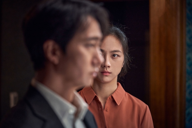 박찬욱 감독의 ‘헤어질 결심’을 골든글로브 비영어권 영화상 후보로 올려놓은 두 주인공 박해일과 탕웨이. 