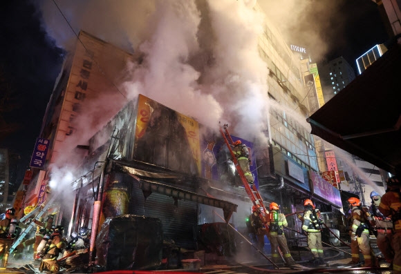 서울 남대문시장서 화재… 인명 피해 없어