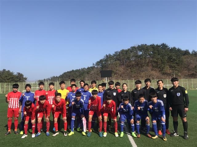 2019년 울산 울주군 간절곶 스포츠파크를 찾은 일본 유소년 축구팀. 울산시 제공