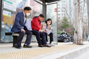 내 집 앞 보도블록 ‘끝’까지 주민안전 챙기는 동대문[현장 행정]