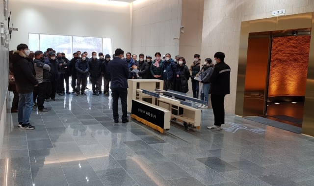 동해시 단봉동에 있는 동해·삼척 공동화장장에는 선진 화장장을 벤치마킹하려는 지자체와 단체들이 줄을 잇고 있다. 동해시 제공 