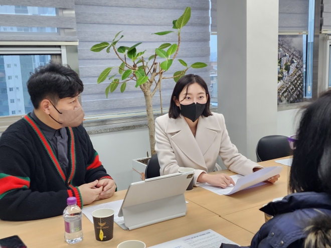 김혜지 서울시의원(오른쪽)