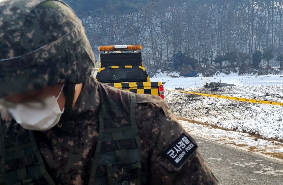 횡성서 전투기 추락…군 당국 수습