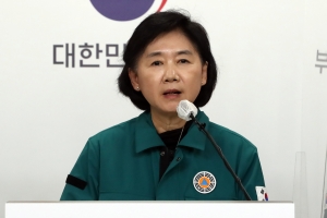 중국 관광객 입국 사실상 불허… 정부, 中코로나 재확산에 최강 조치