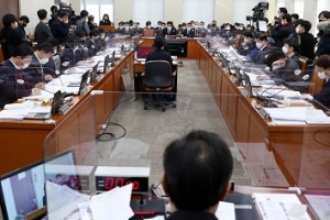 주호영 “이태원 국조 연장, 野와 협의”…용혜인 “도촬 주장은 與 파행 의도”