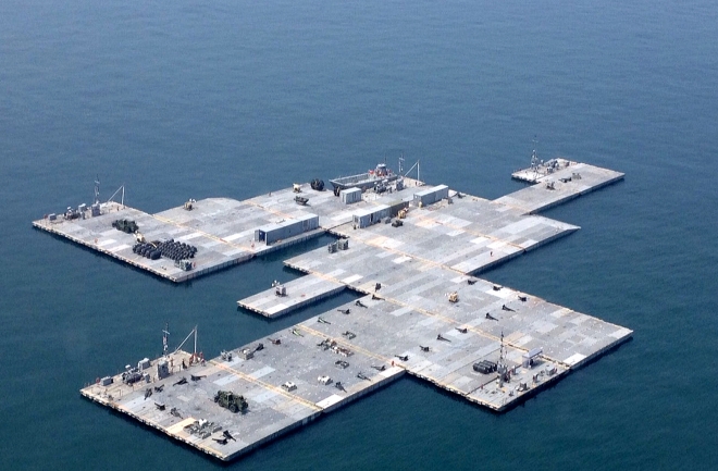 미 해군의 합동해안양륙군수지원 훈련 모습. HJ중공업 제공