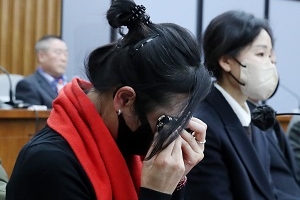이태원 생존자 “군중밀집 관리 실패로 참사…유족 모임 못 만들게 한 정부 2차 가해”