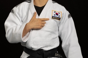 허미미, 세계 챔피언에 한판승…새해 첫 금메달