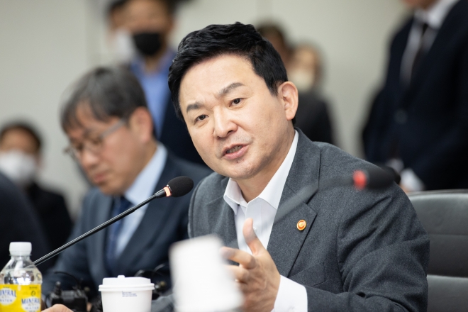 원희룡 국토교통부 장관이 1일 서울 강남구 건설회관에서 열린 건설현장 불법행위 근절 간담회에서 발언하고 있다. 2023.02.01. 국토교통부 제공