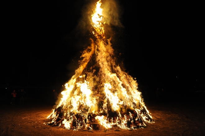 양구 달맞이축제에서 백미인 달집태우기. 양구군 제공