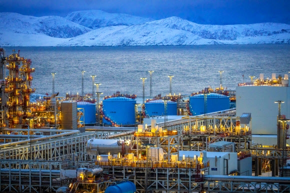 노르웨이 북부 함메르페스트 인근의 한 액화천연가수(LNG) 정제시설. 2023.1.31 AFP 연합뉴스