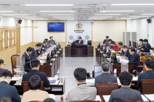 경북도의회 기획경제위원회, 업무보고로 의정활동 첫 출발
