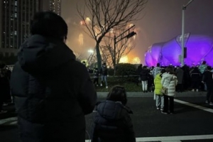 탕웨이, 훌쩍 큰 8살 딸 공개