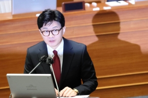 대정부 질문 첫날…여야, 이재명·김건희·천공 놓고 신경전