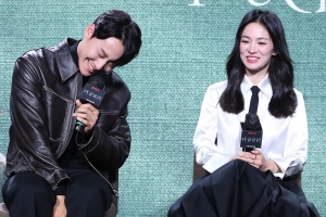 “사석에서 송혜교는…” 호흡 맞춘 남자 배우들의 대답