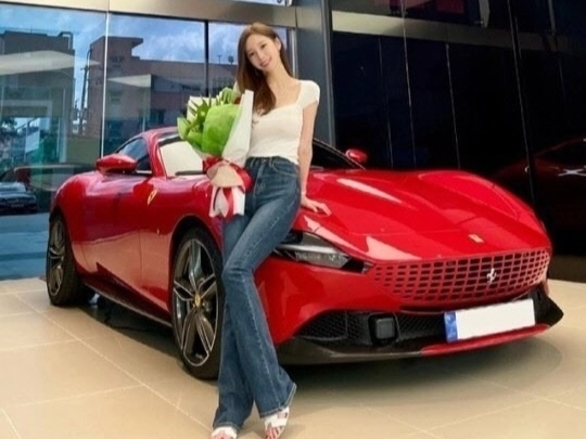 웹툰 ‘여신강림’의 야옹이(본명 김나영) 작가. 인스타그램 캡처