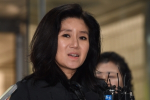 ‘동물 안락사’ 박소연 징역 2년